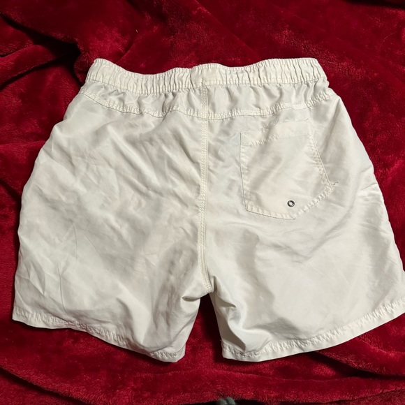 Cotton On Beach short collection size large
Worn once - Picture 3 of 3